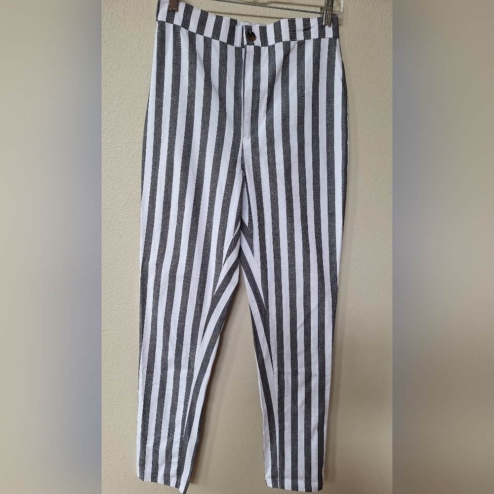 Urban Outfitters Ankle Womens Grey/White Pinstriped Pants. Stretchy. Size 8